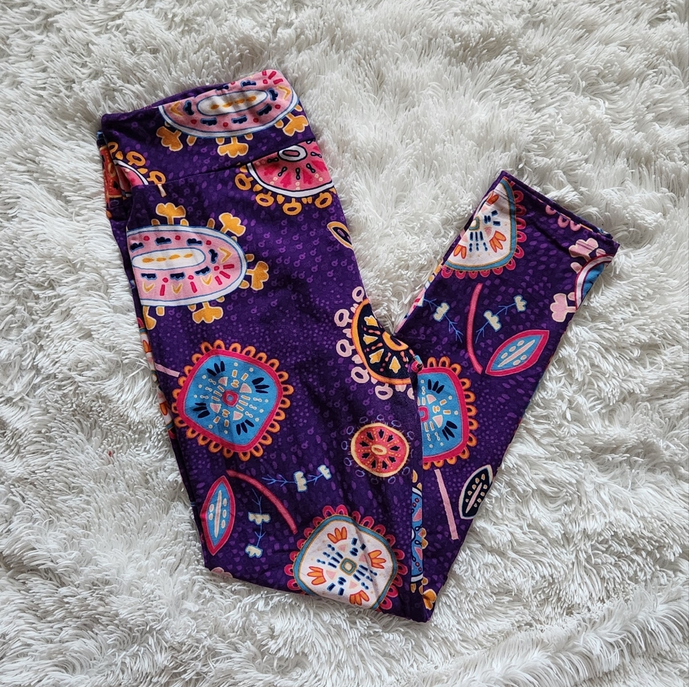 EUC LuLaRoe Whimsical Leggings